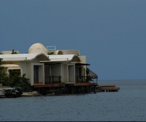 Private island in Islands of Rosario.  Source: www.panoramio.com - Photo by: Alejandro Faccini